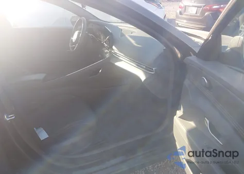 2024 Hyundai Elantra Sel from USA, damaged, VIN KMHLS4DG2RU828512